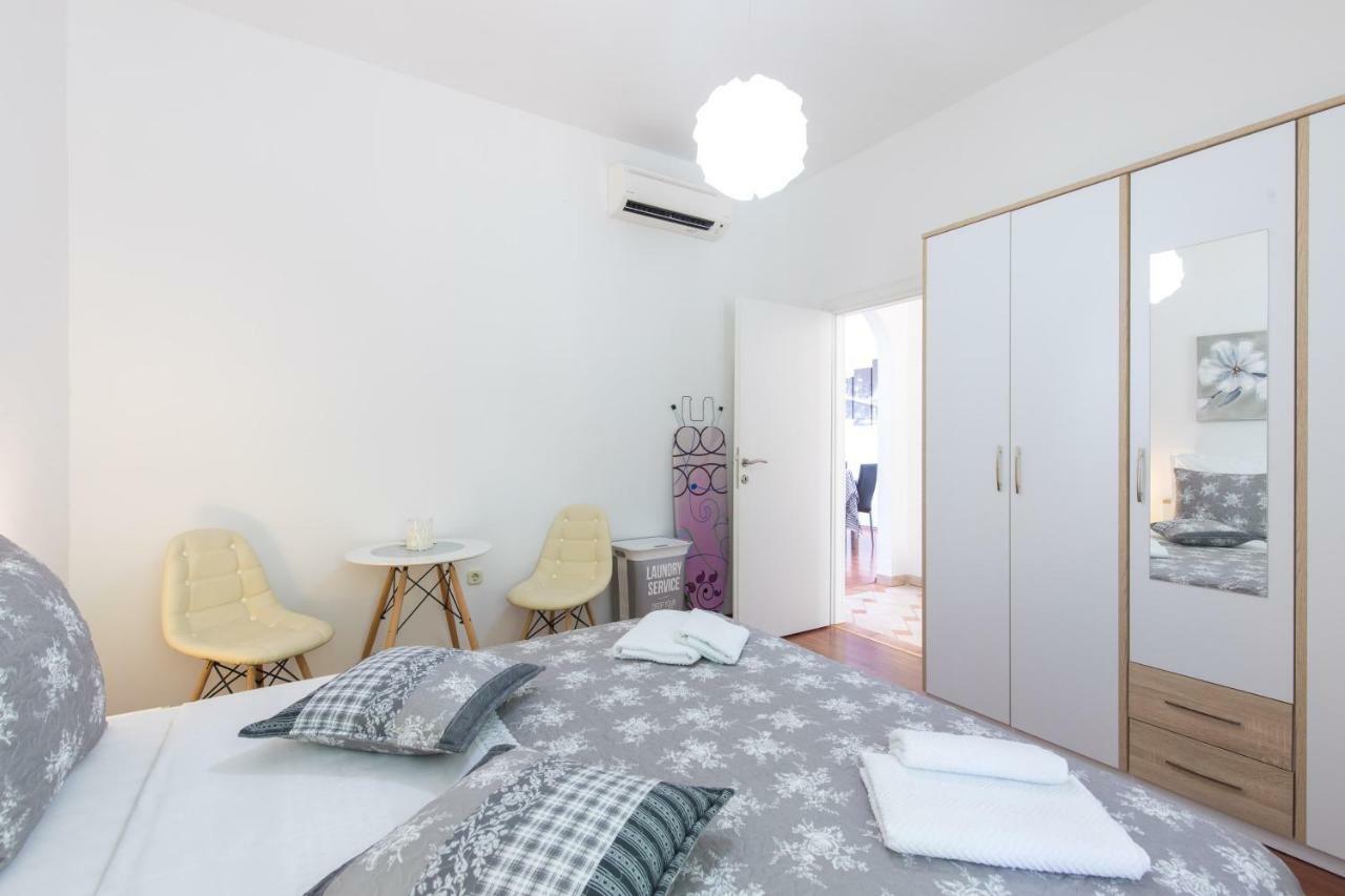 Apartment Tessa Rijeka Exterior photo